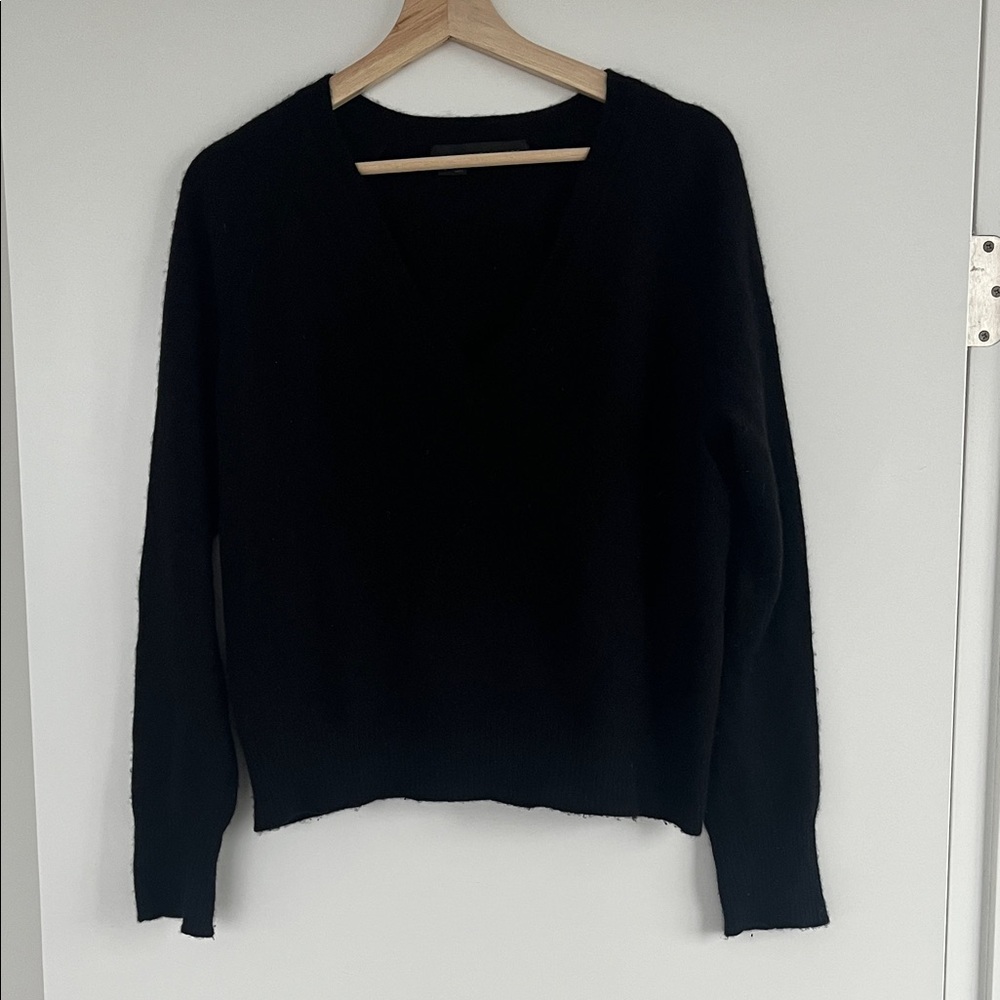 360 CASHMERE sweater